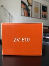 Sony ZV-E10KB Mirrorless Camera with 16-50mm Power Zoom Lens