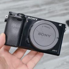 Black Sony Alpha A6000 Mirrorless Digital Camera English Language