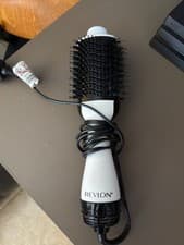 Revlon RVDR5222 One-Step Ionic Brush Dryer 3in Barrel 1100W Black/Pink