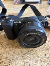 Sony Alpha A5100 Mirrorless Camera Black + 16-50mm lenses