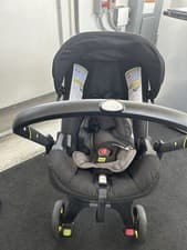 Doona Stroller and Base Unisex