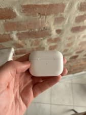 Apple AirPods Pro 2nd Gen Bluetooth Earphone Charging Case