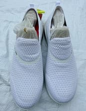 Skechers GOwalk Slip-On Mesh Sneaker White Breathable Walking Women’s size 11M