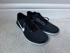 Black Nike Flex 2017 Run Womens, Size 6
