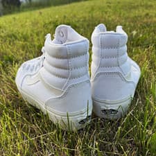 VANS Off The Wall Women’s High Top Sneaker White Solid Lace-Up Athletic
