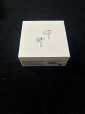 Apple AirPods Pro 2nd Generation with MagSafe Wireless Charging Case (USB‑C)...